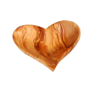 A beautiful heart-shaped bowl made of olive wood, to uniquely decorate your space. It is also a special gift for a loved one who will appreciate its natural beauty and value. In addition to its appearance, it is also very practical and durable. It can be used as a food container for serving nuts and other food creations. It is antibacterial, does not scratch easily, does not retain odors or stains. Cleans easily with soap and water by hand.