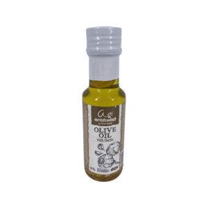 Pure Olive Oil seasoned with garlic flakes for delicious flavor combinations and inventive gastro-creations!