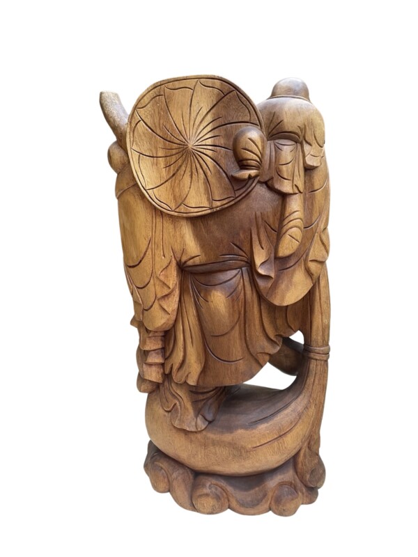 Ξύλινο χειροποίητο γλυπτό Βούδας 81x43 εκ.

Ο Βούδας θεωρείται ότι συμβολίζει την σοφία, την ηρεμία , την φώτιση και την ειρήνη. Επίσης, κατά την κινέζικη φιλοσοφία φενγκ σούι ο βούδας είναι σύμβολο πλούτου και ευημερίας.
