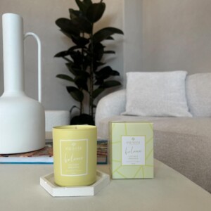 Balance Coconut Pineapple - Χειροποίητο φυτικό κερί σόγιας 100ml.Τα κεριά σόγιας ,σας προσφέρουν καθαρή και μη τοξική καύση πάνω από 30 ώρες.