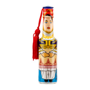 Ελληνικό Ούζο Μινιατούρα “ Κρητικοπούλα ” 50ml. Παραδοσικό Ελληνικό αρωματικό απόσταγμα με γλυκάνισο. Απόλαυση από Ελληνική κουλτούρα !